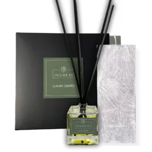 INGRESI GIFT SET: HOME FRAGRANCE LUXURY GRAPES WITH STICKS 50ML+ SCENTED CANDLE